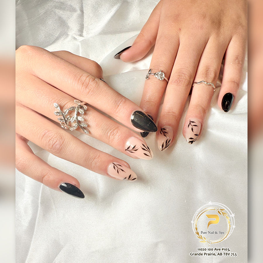 Pure Nails & Spa (1)