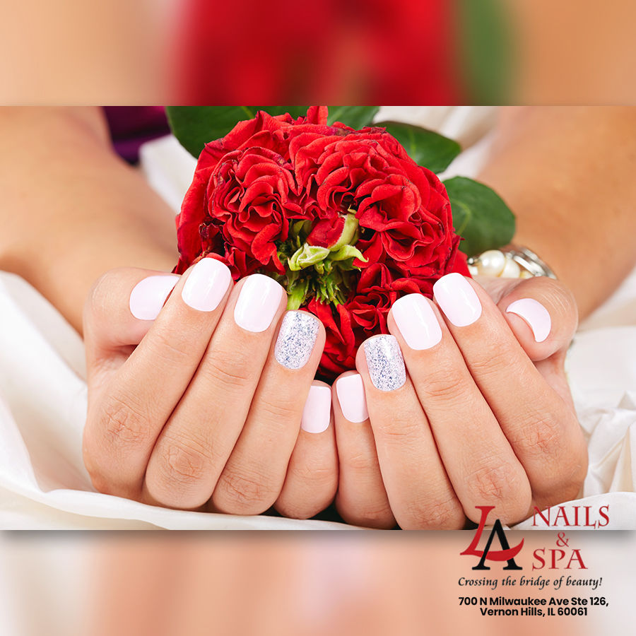 LA Nails & Spa (1)