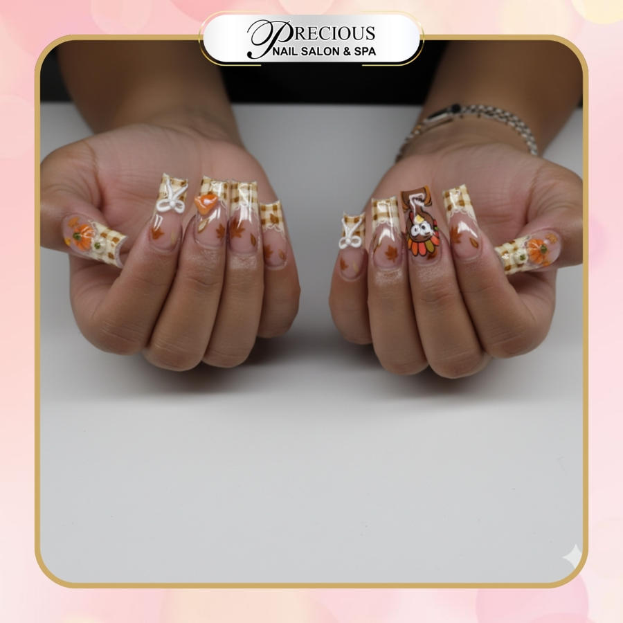 Halloween nail design