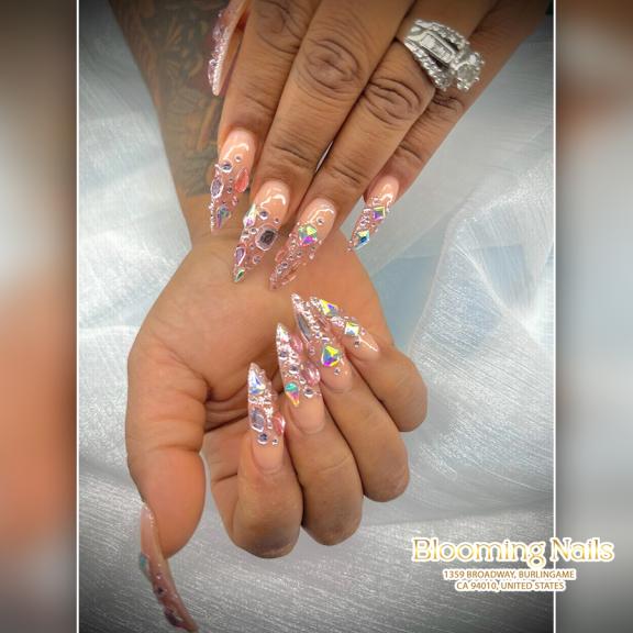 Ultimate Guide to Caring for Your Nails After a Manicure