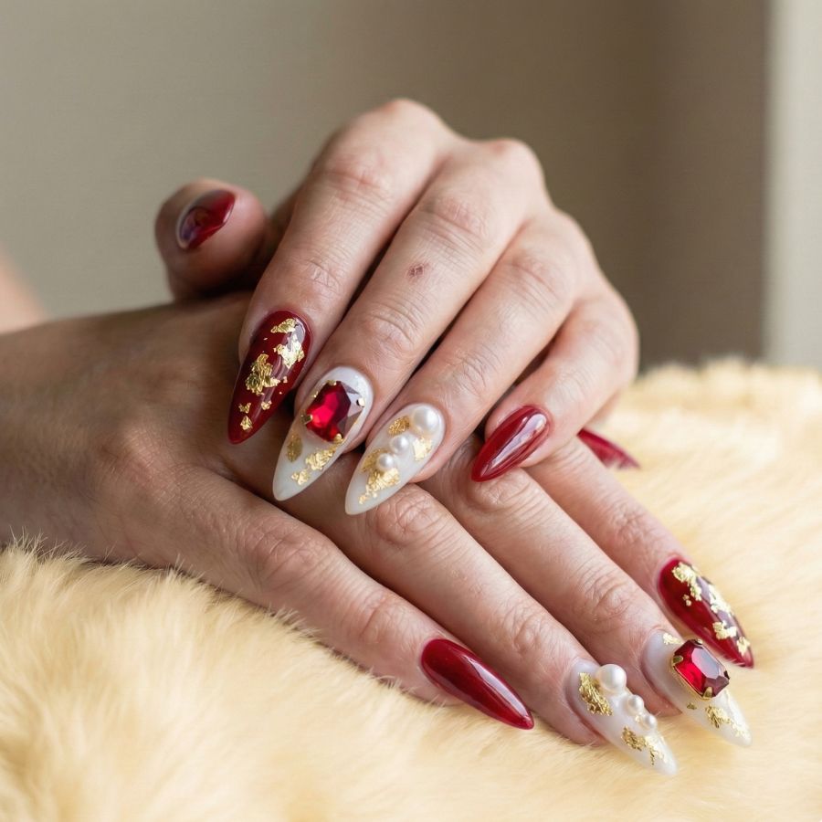 MANICURE