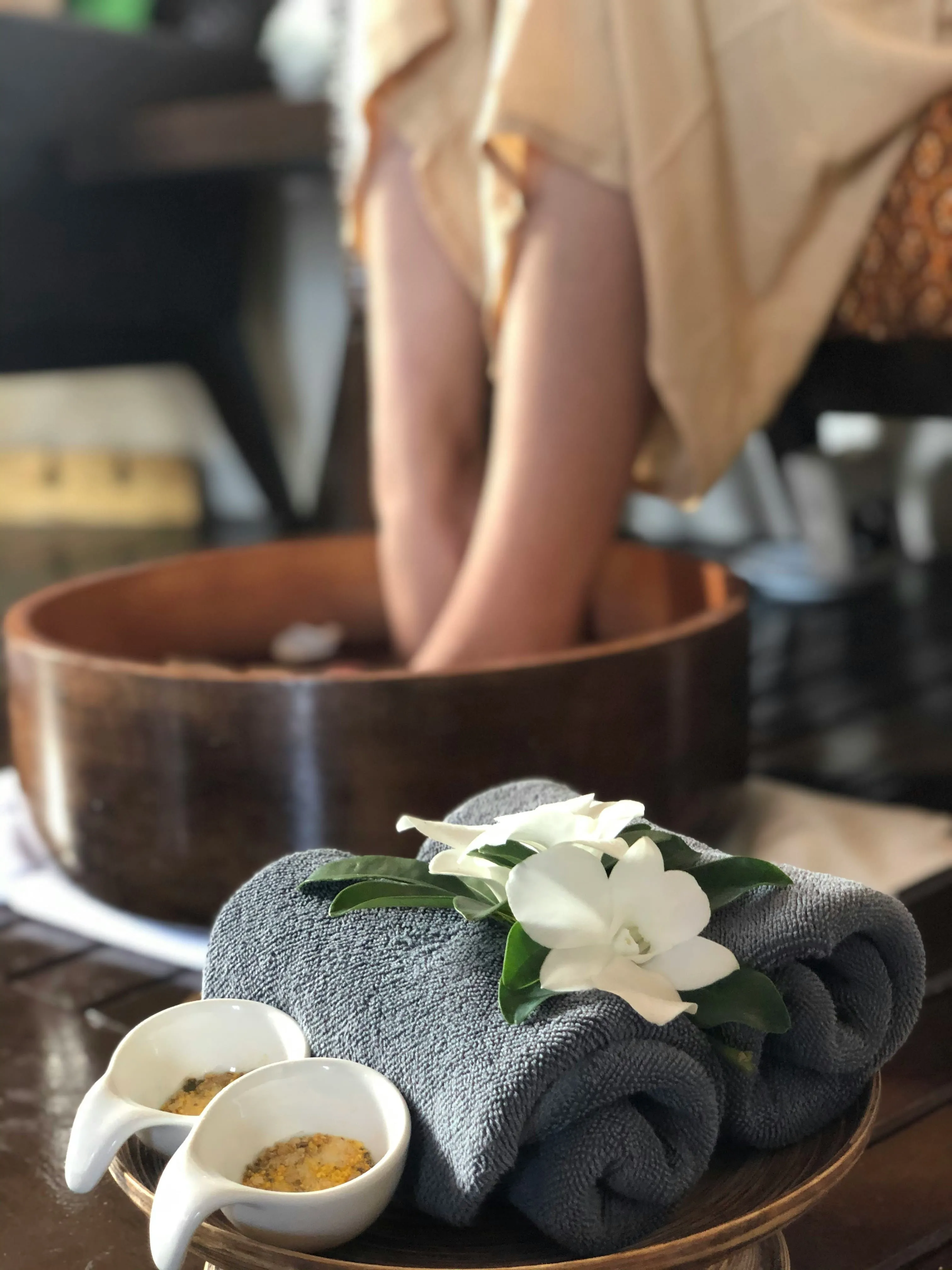 CANDLE THERAPY PEDICURE 