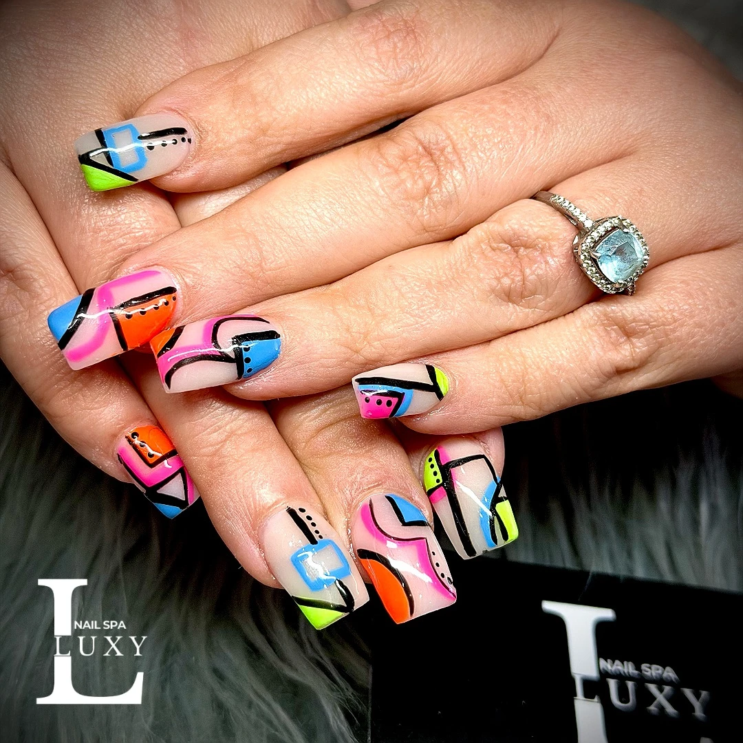 Luxy Nail Spa