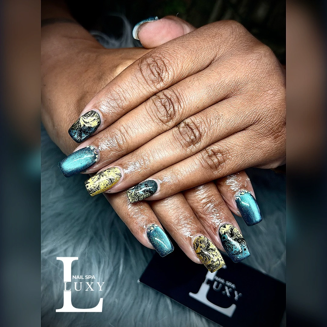 Luxy Nail Spa