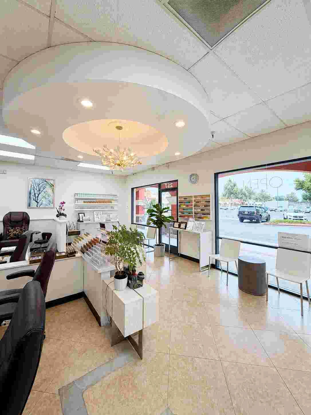 Country Club Nails & Spa