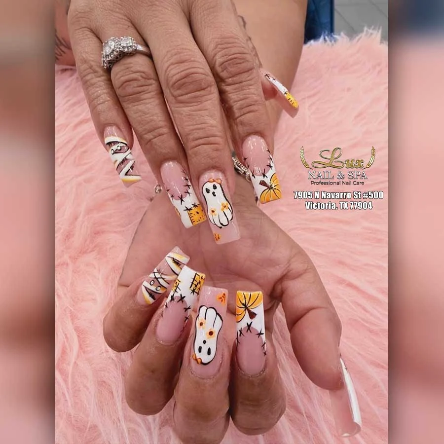 Lux Nails & Spa