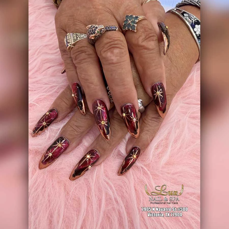 Lux Nails & Spa