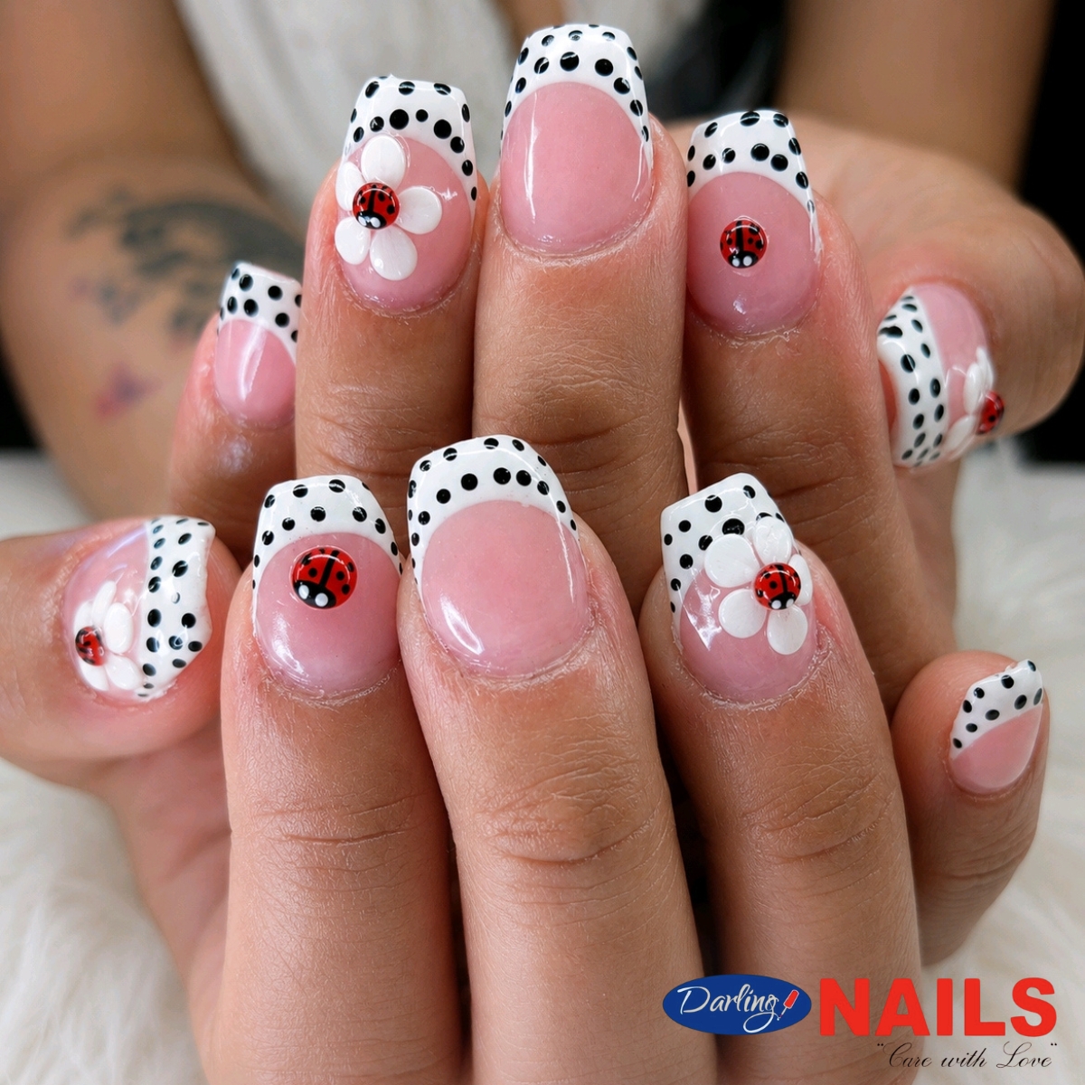 Darling Nails