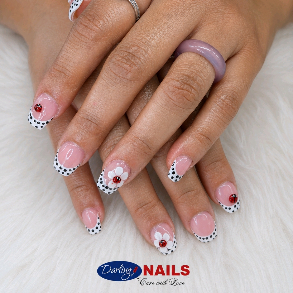 Darling Nails
