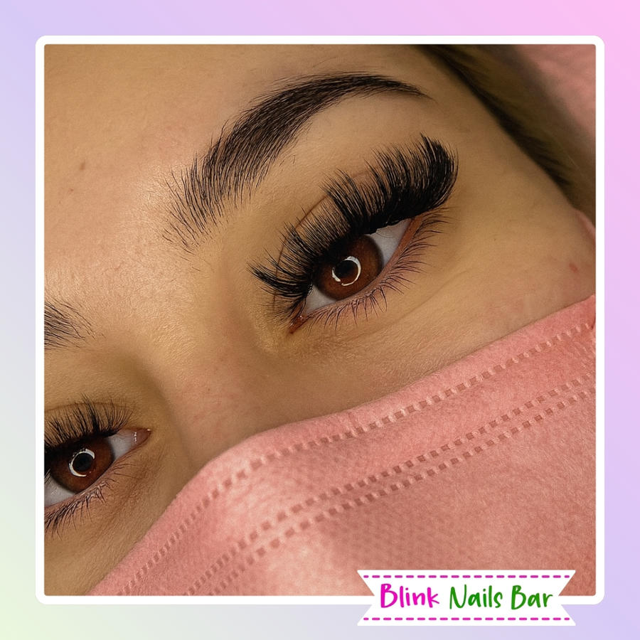 Eyelashes | Blink Nails Bar