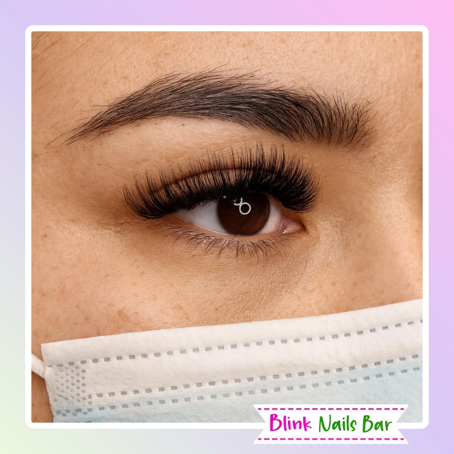 Eyelashes | Blink Nails Bar