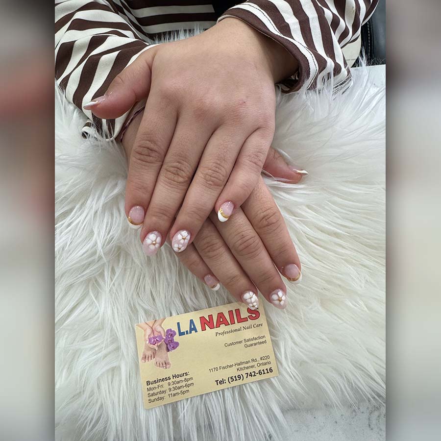  L.A Nails