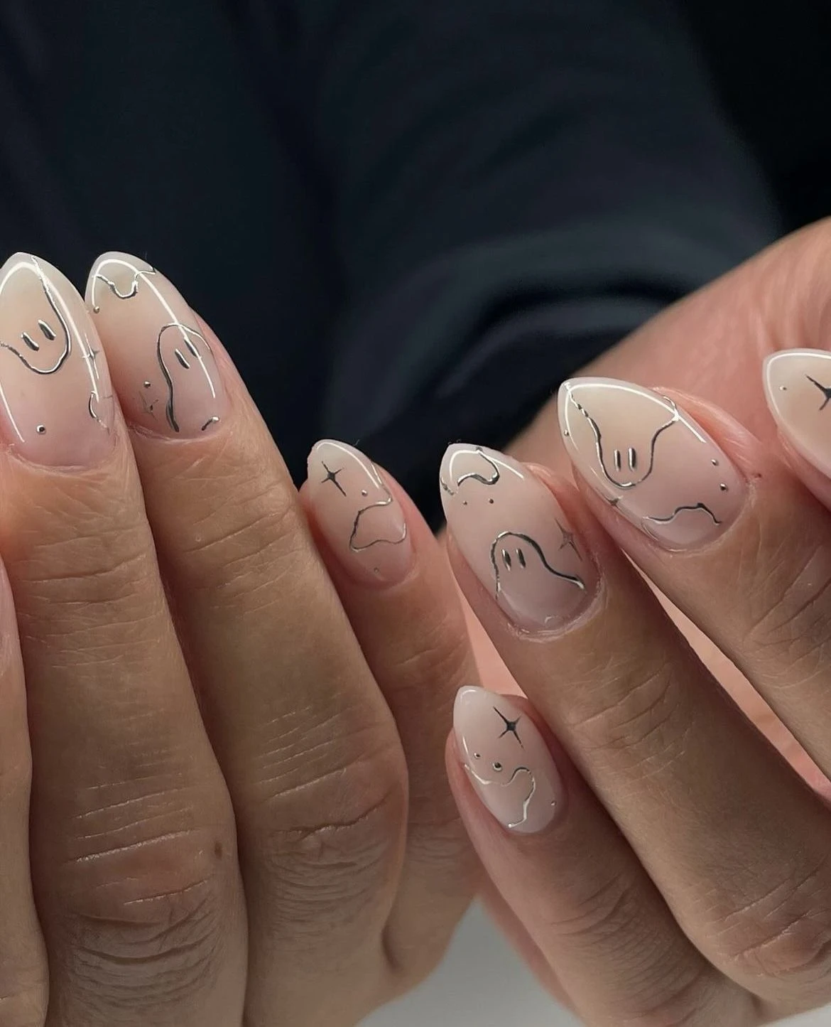 Vivian's Nails Studio in Phoenix, AZ 85023 Vivian's Nails Studio in Phoenix, AZ 85023
