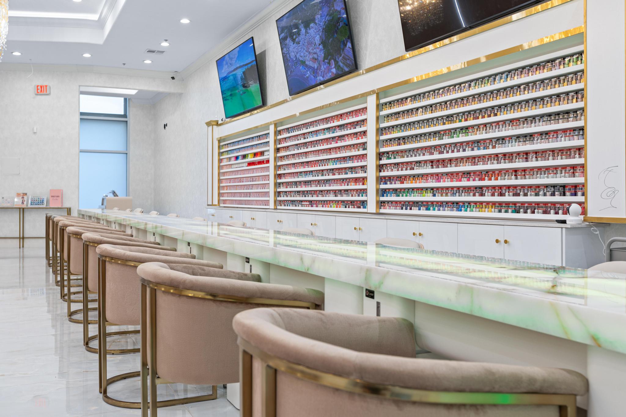 Golden Hour Nail Spa | Nail salon in Paradise, Las Vegas, NV 89169