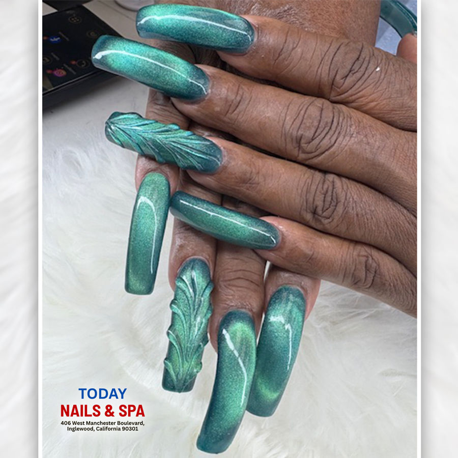Stylish 2025 Fall Nail Peel Designs