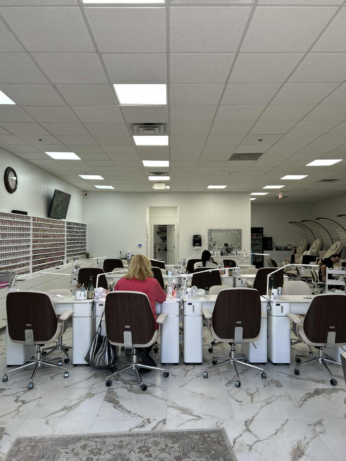 VIP Nails | Premier Nail Salon in Oshkosh, WI