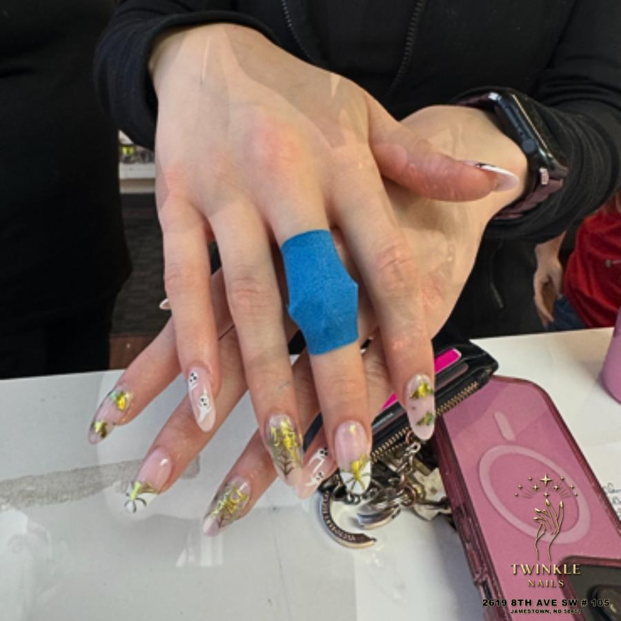 Twinkle Nails Salon in Jamestown, ND 58401