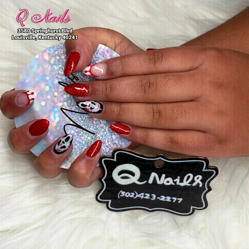 Q Nails 