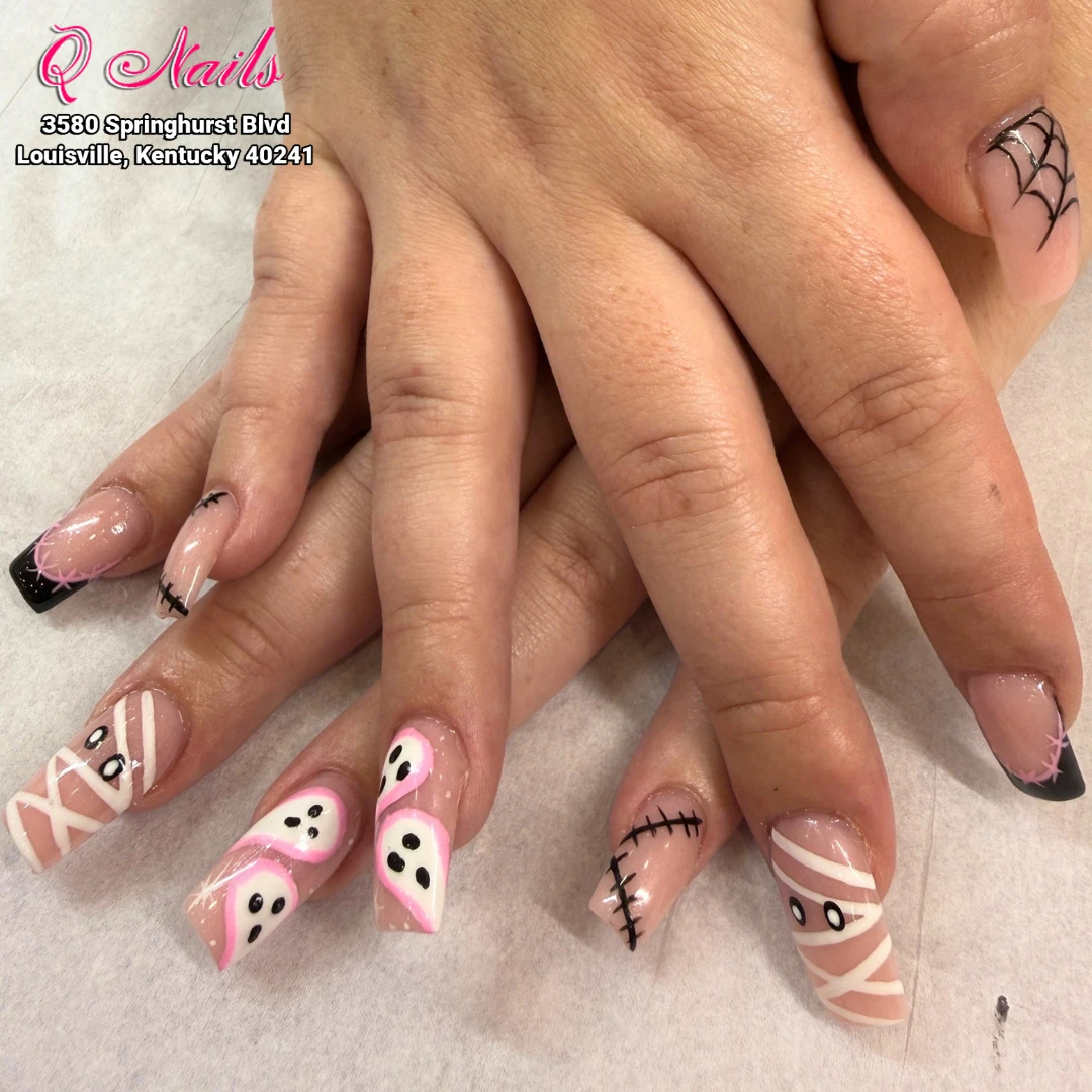 Q Nails