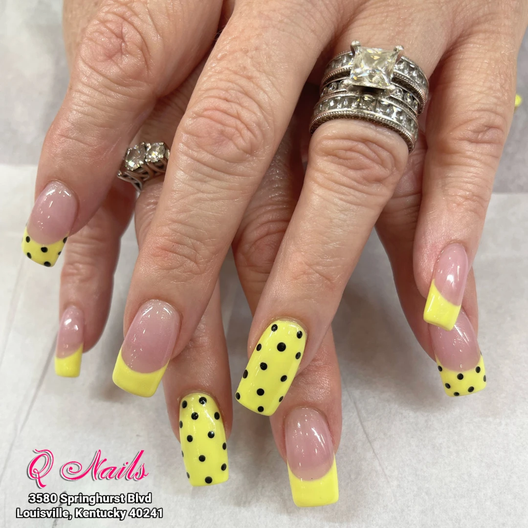 Q Nails