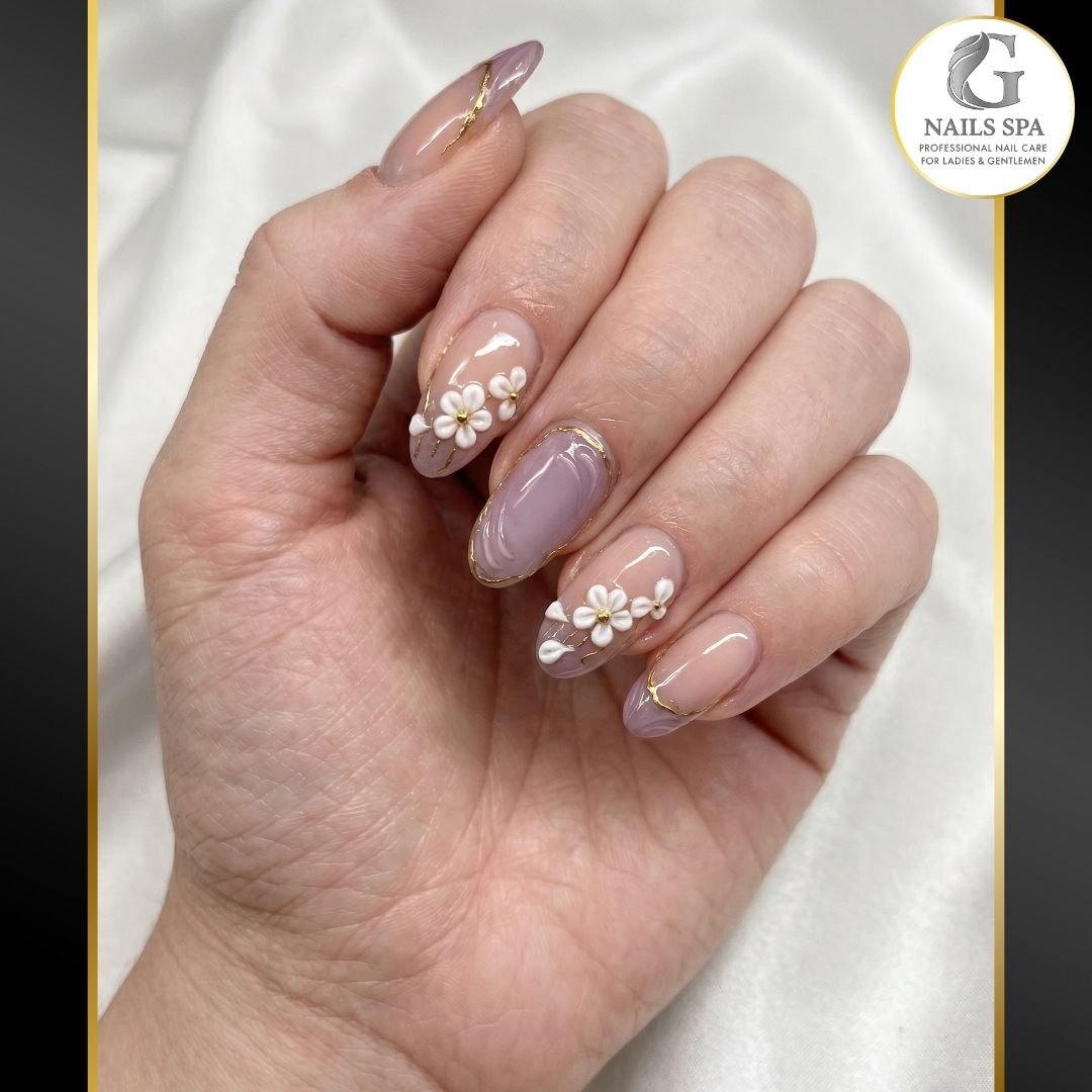 G Nails & Spa
