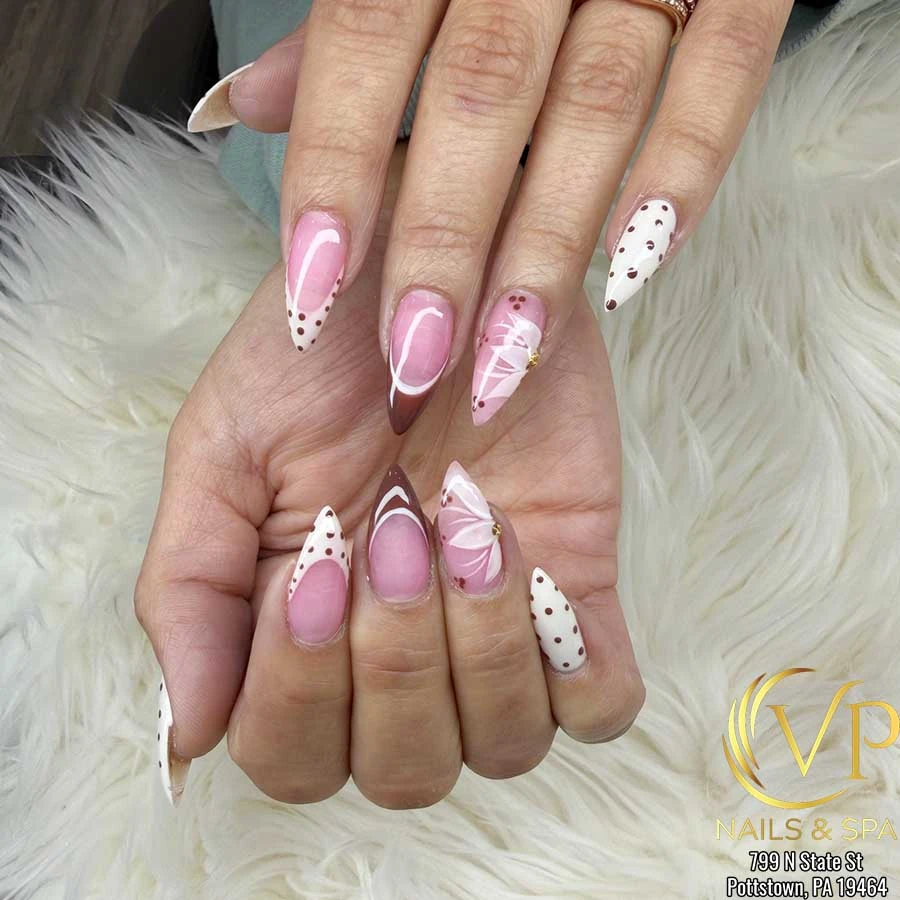 V P Nails