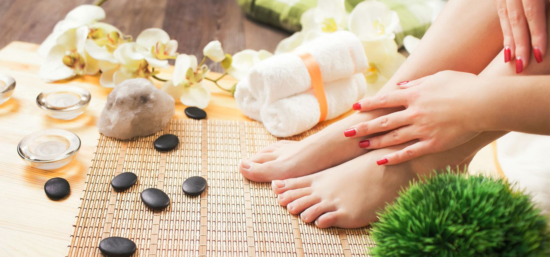 Deluxe Nails & Spa Alt