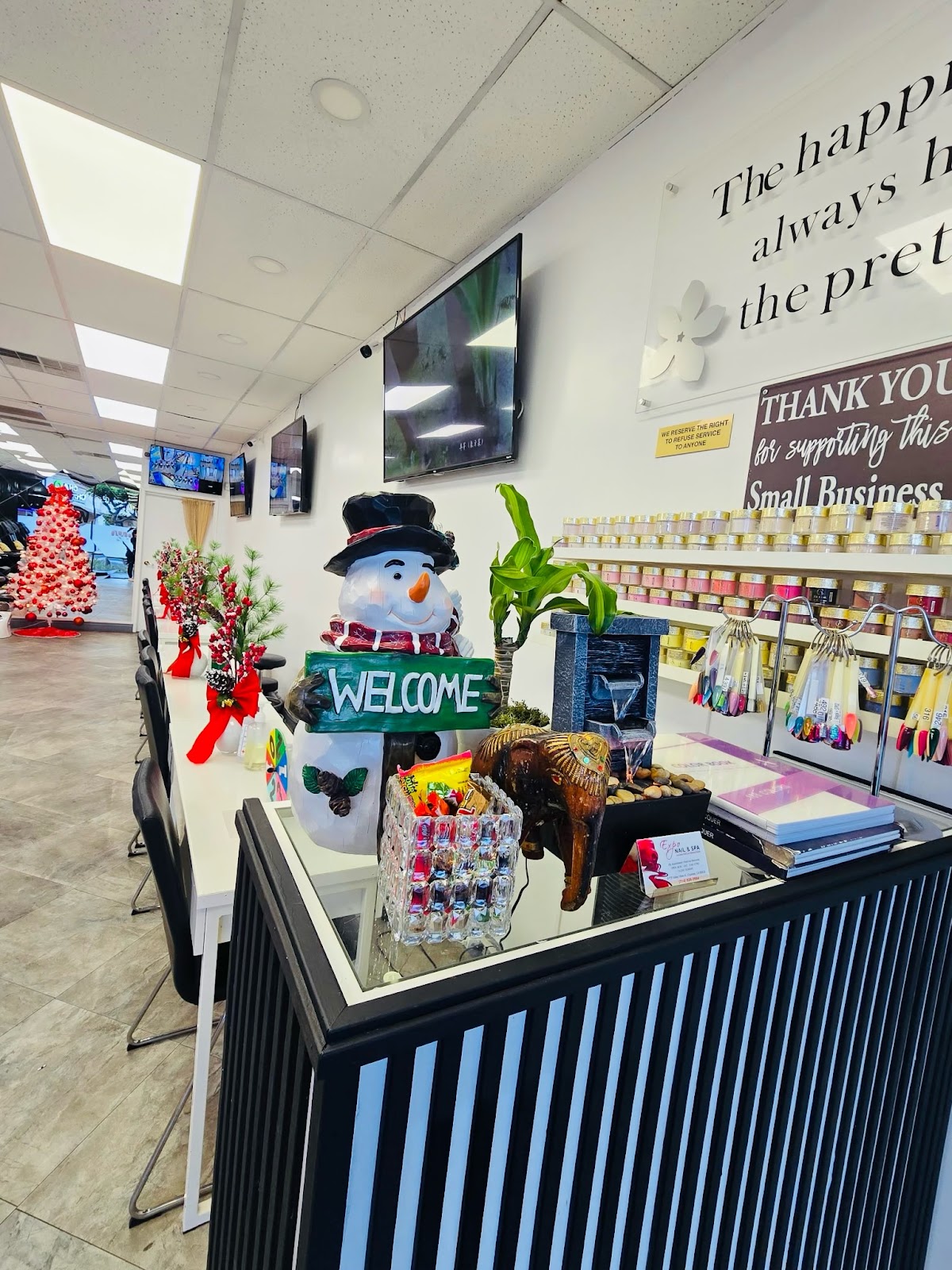 Expo Nails Salon in Cypress, CA 90630