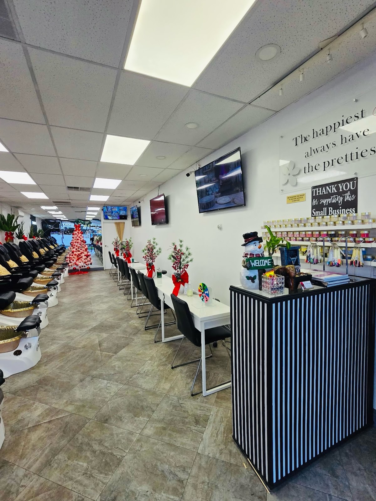 Expo Nails Salon in Cypress, CA 90630