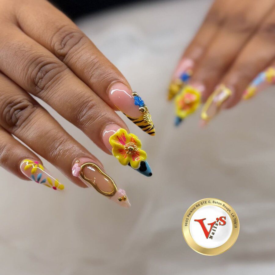 V's Nails