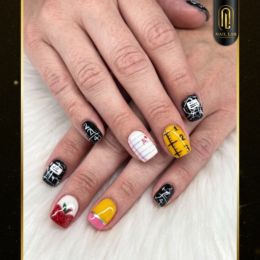 Nail Lab