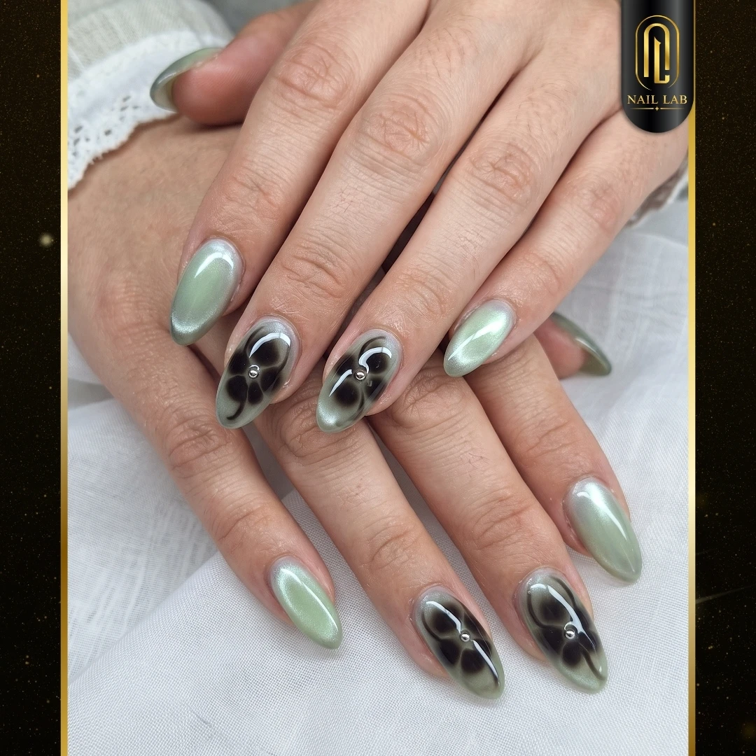Nail Lab