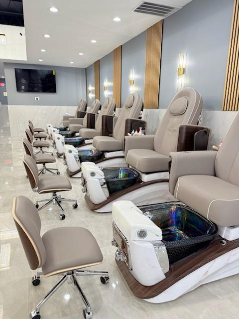 Greenery Nails & Spa