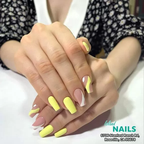 Reasons to visit a Island Nails salon Roseville, CA 95678