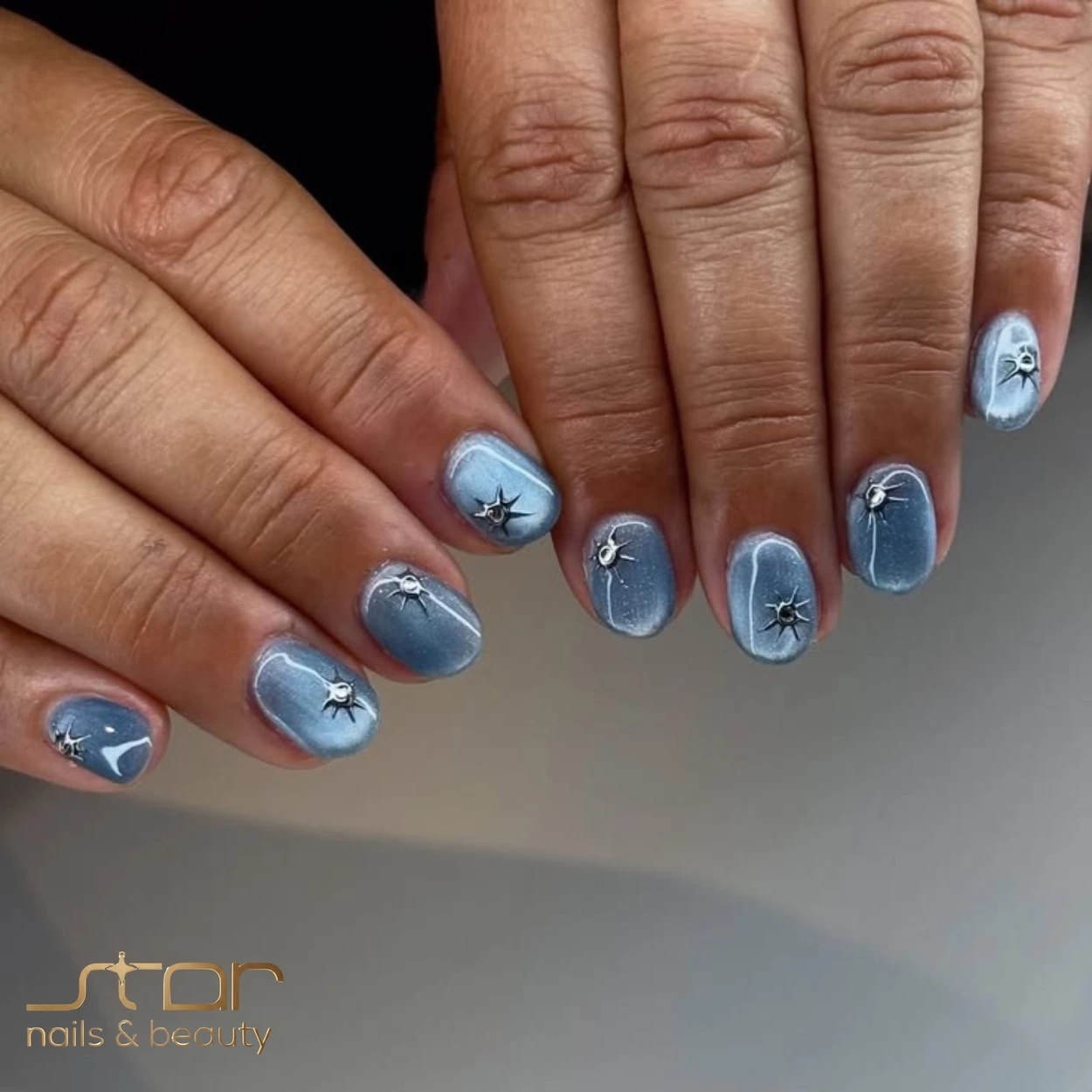 Star Nails Green Hills