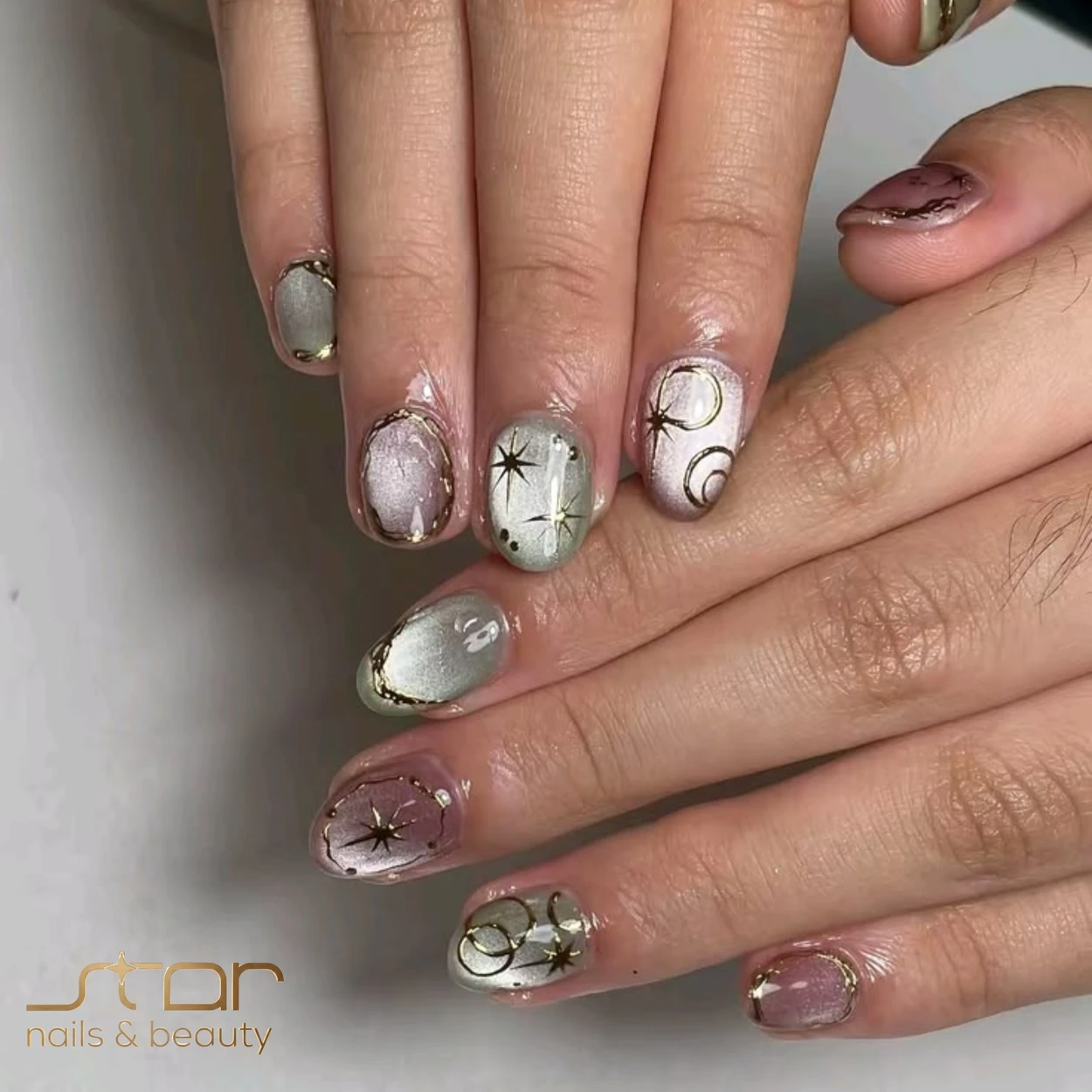 Star Nails Green Hills