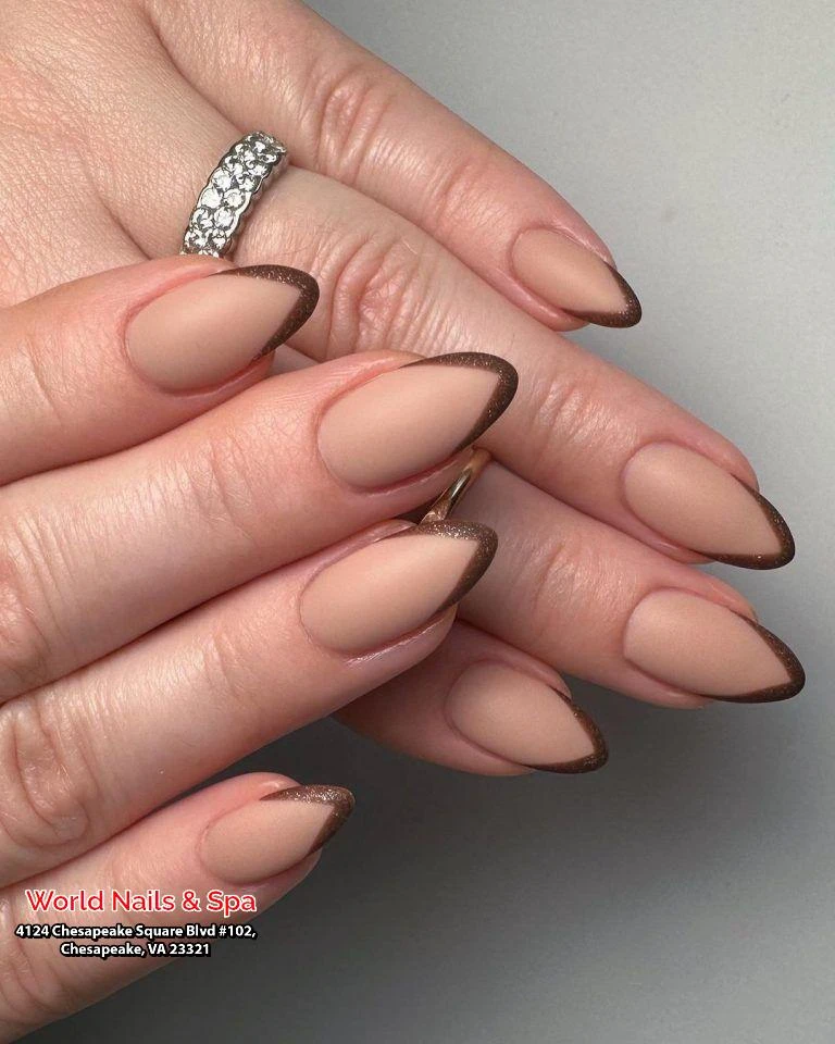 Fall-inspired nail trends for September