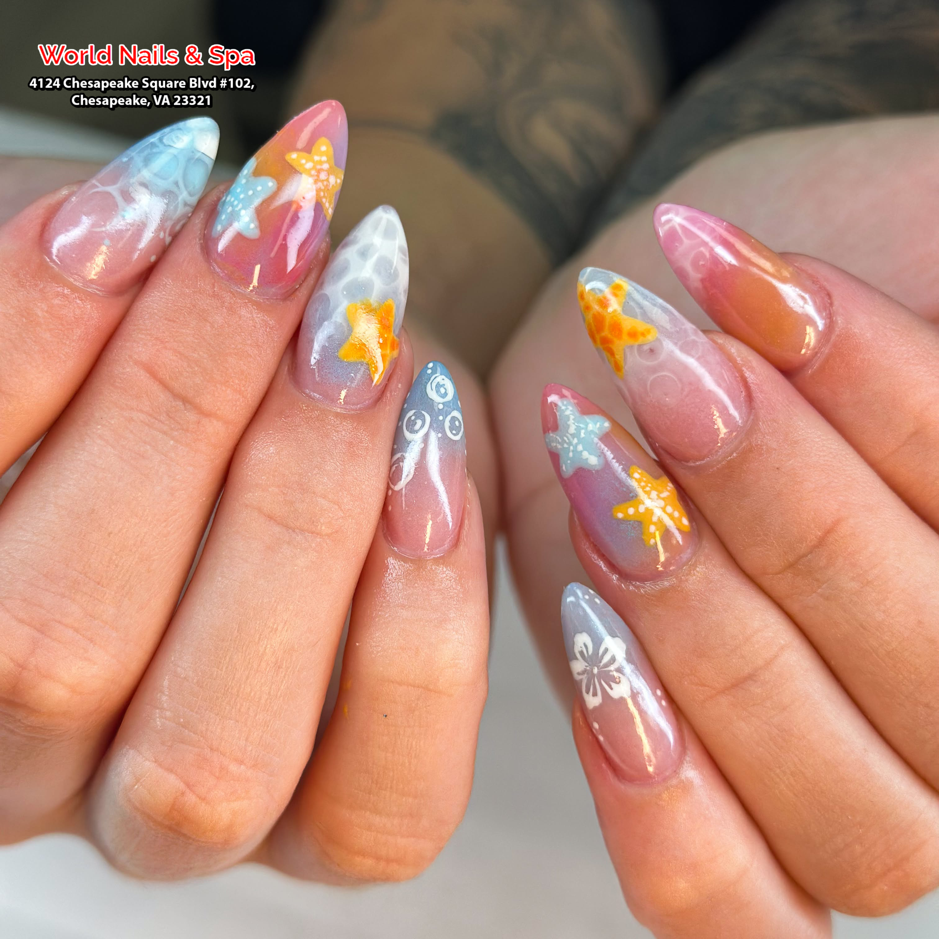 World Nails & Spa