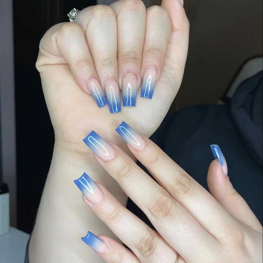 Beautiful model - Eyecatching nail art - All seasons nail spa