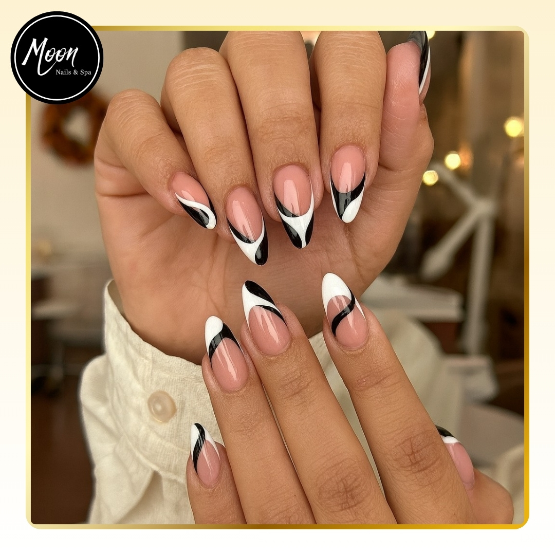 MOON NAILS &amp; SPA