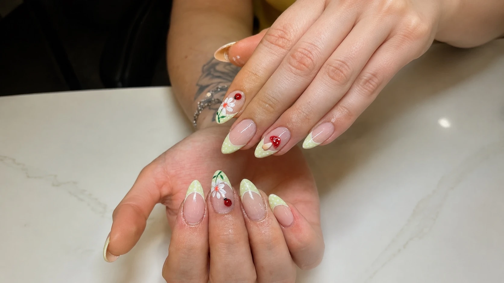 nails 2