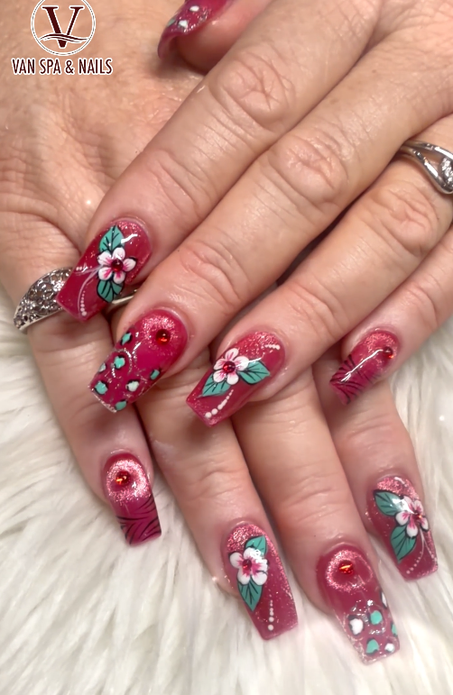 Pink Floral Cat Eye Nails: A Beautiful Summer Nail Design