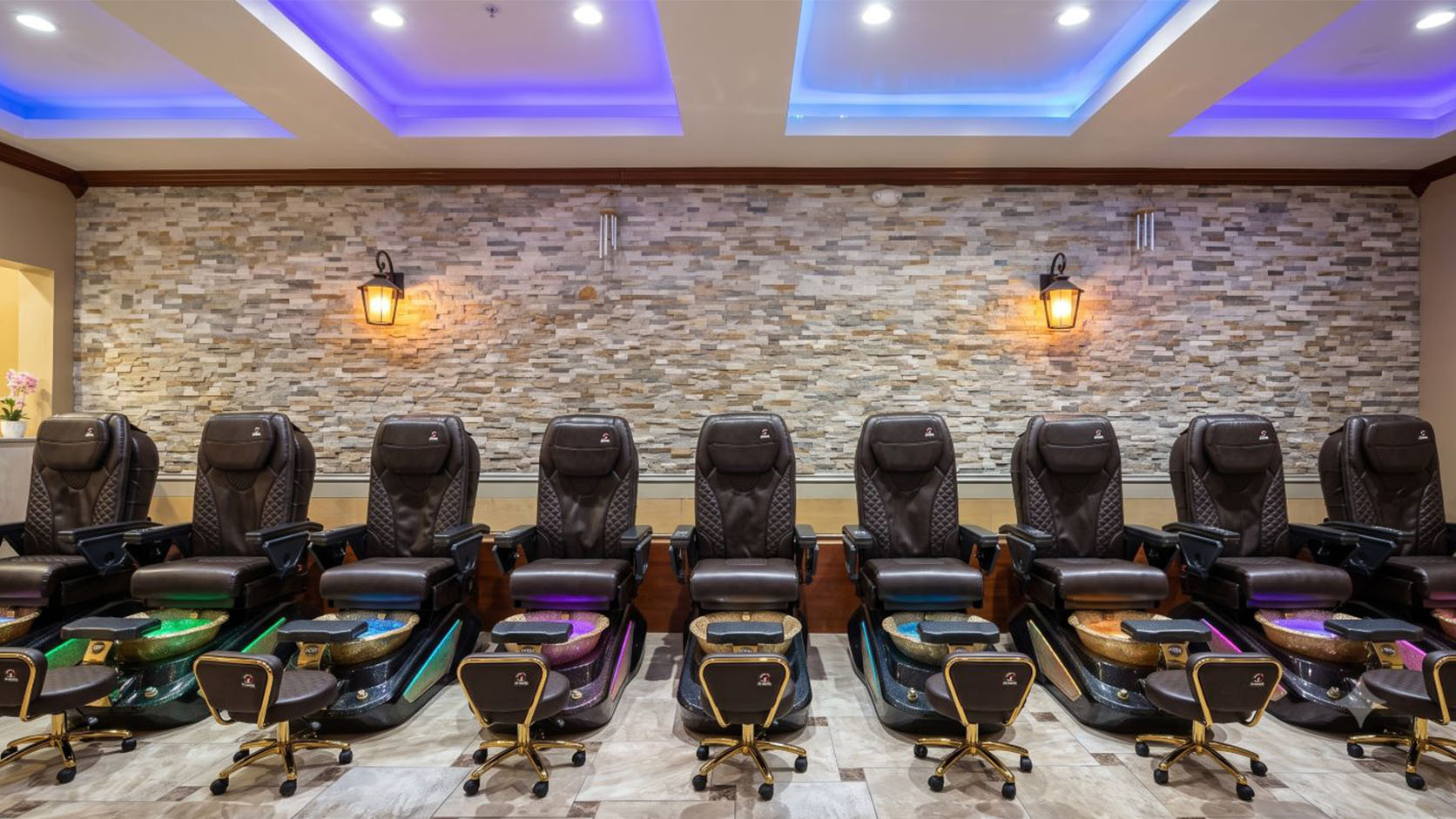 Van Spa & Nails - Nail salon near me Lakeland, FL 33809 - Nail Salon Lakeland