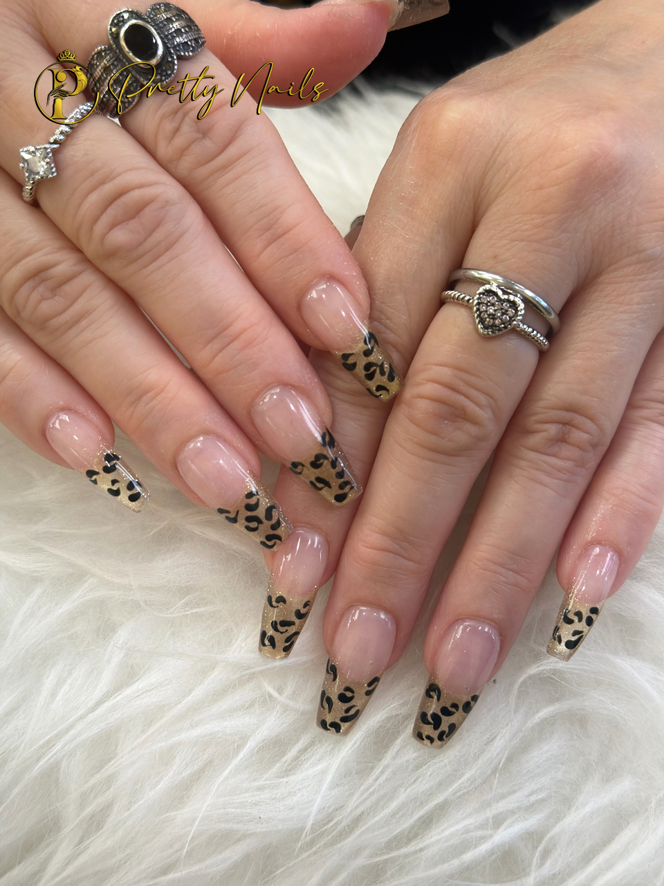  Pretty Nails
