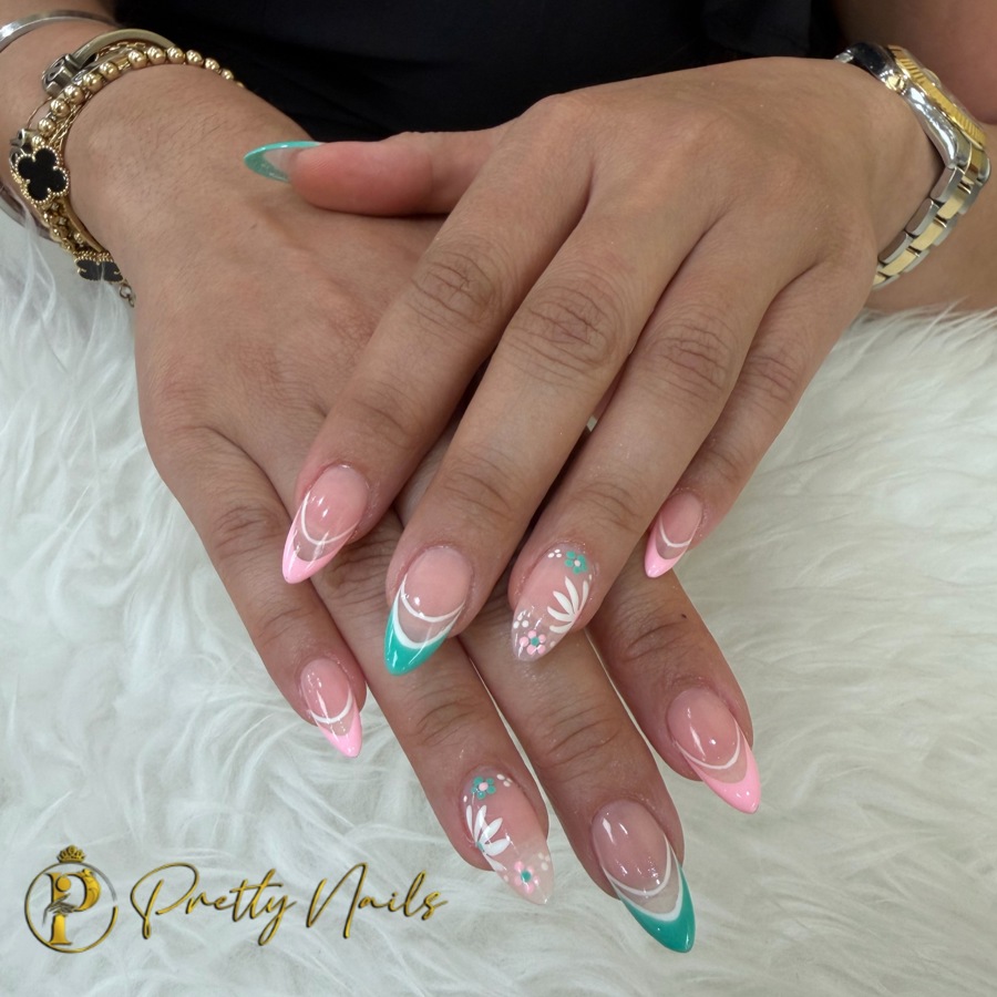 Pretty Nails Salon Houston