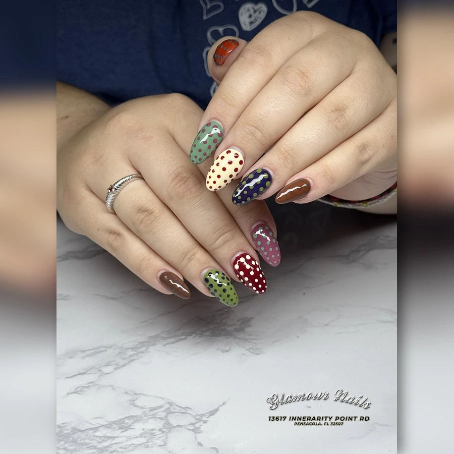Glamour Nails