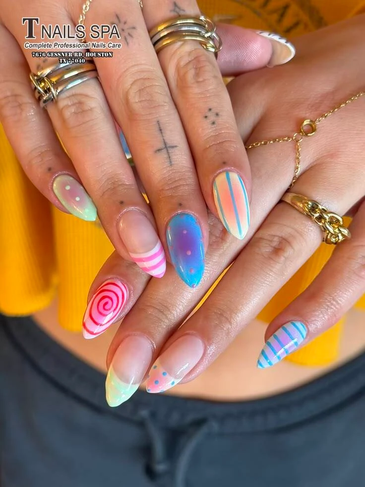 T Nails Spa