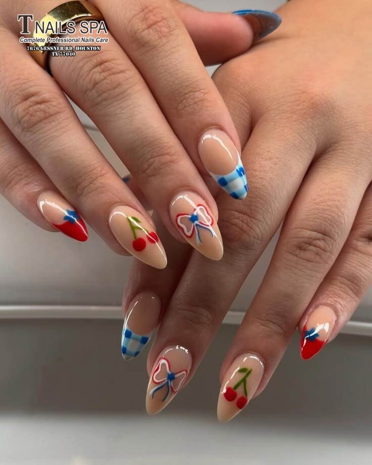 T Nails Spa