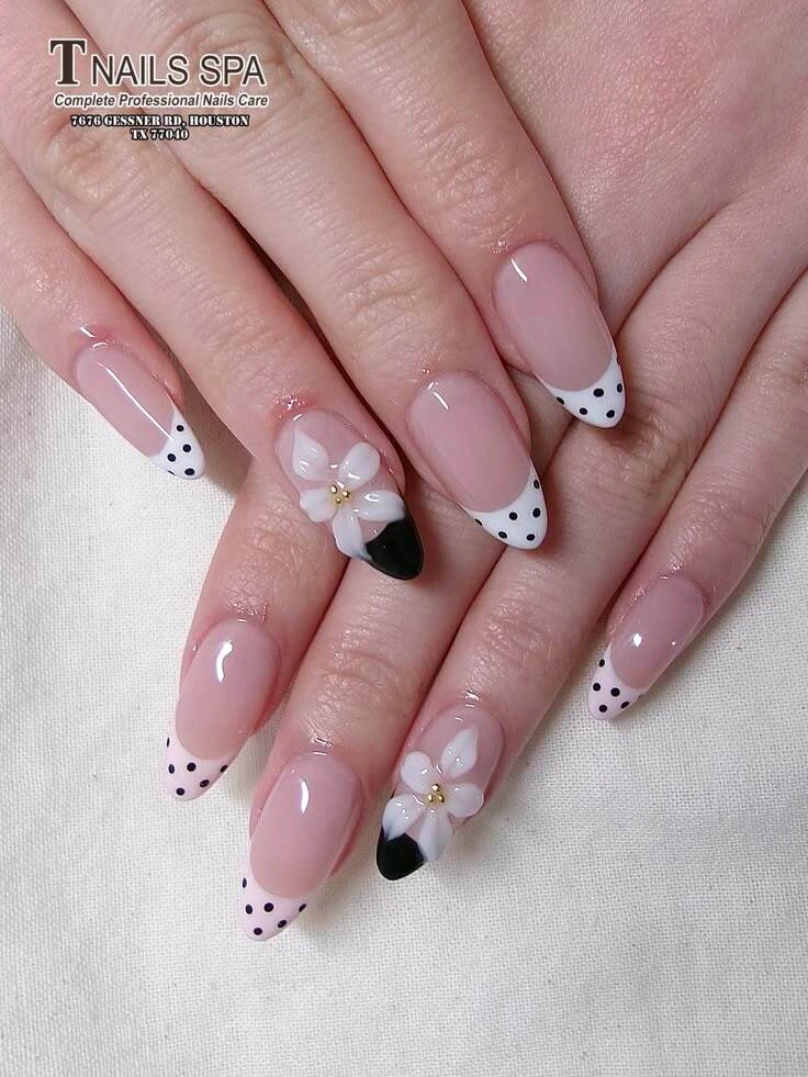 T Nails Spa