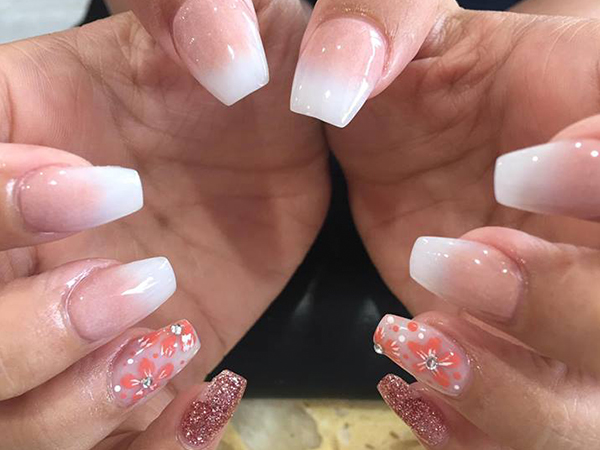 Nails Photo